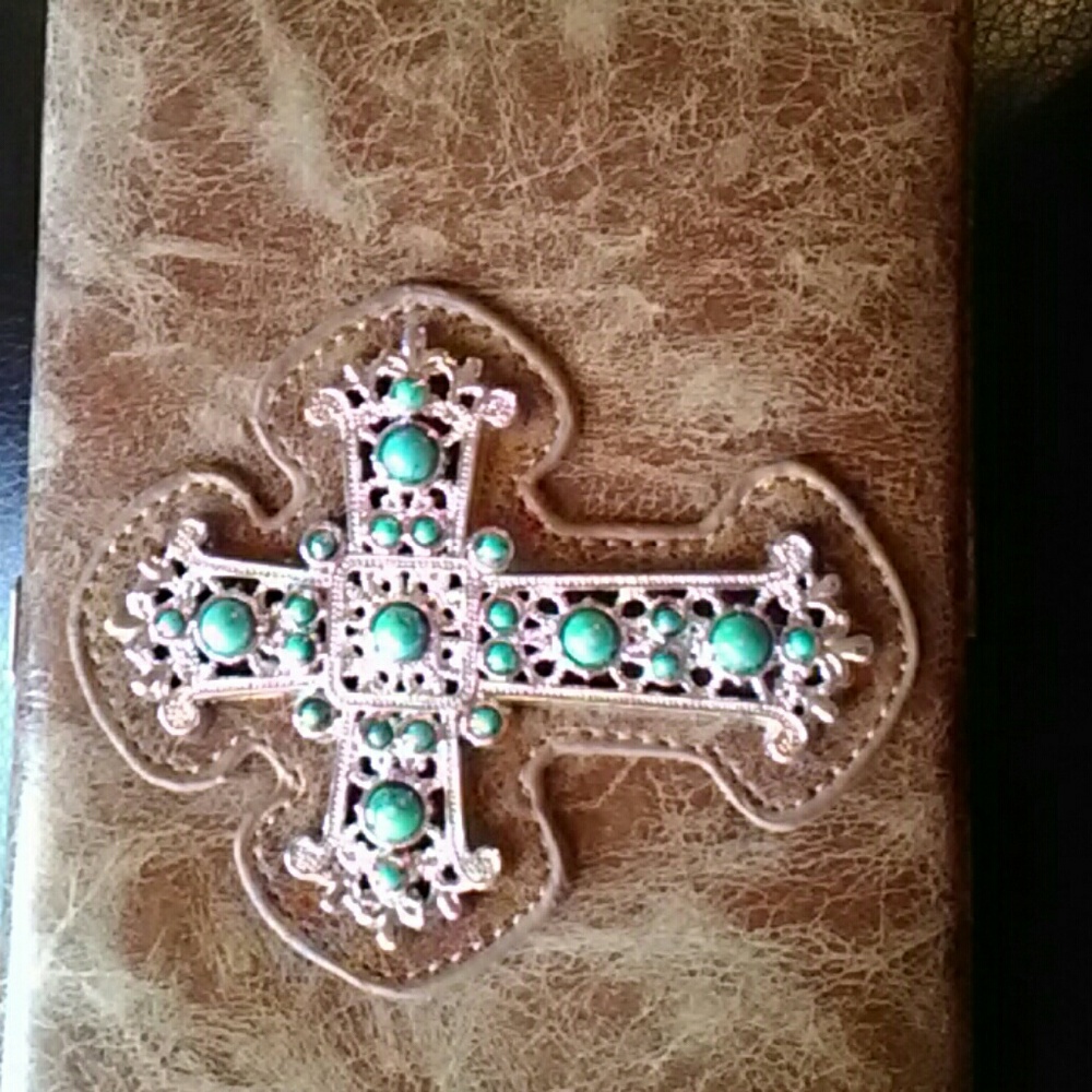 Cross wallet